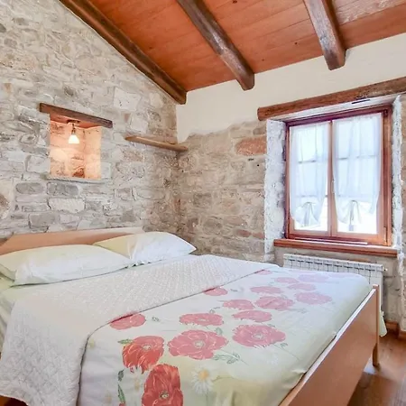 Ariana Casa de Férias *