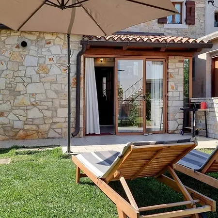 Ariana Semesterbostad